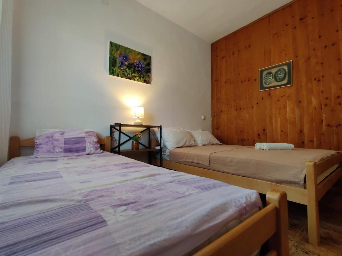 Apartments Miki Bar Ngoại thất bức ảnh