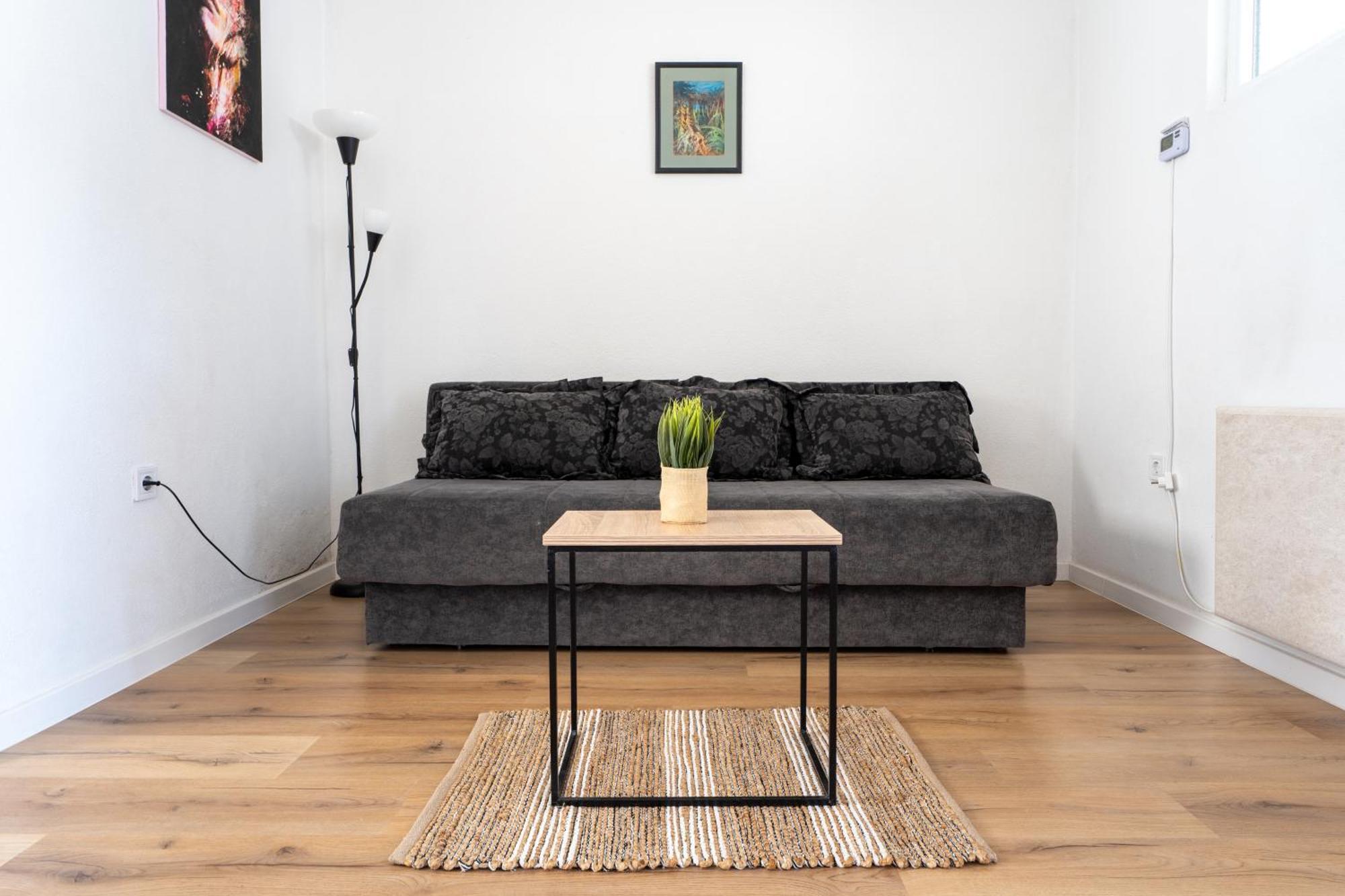 Apartments Miki Bar Ngoại thất bức ảnh