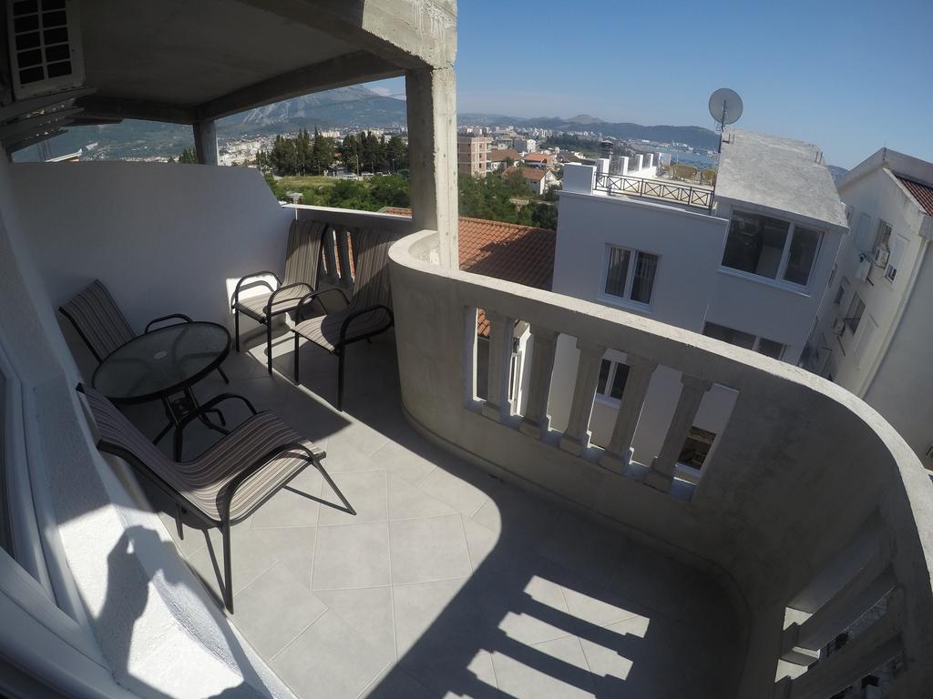 Apartments Miki Bar Ngoại thất bức ảnh
