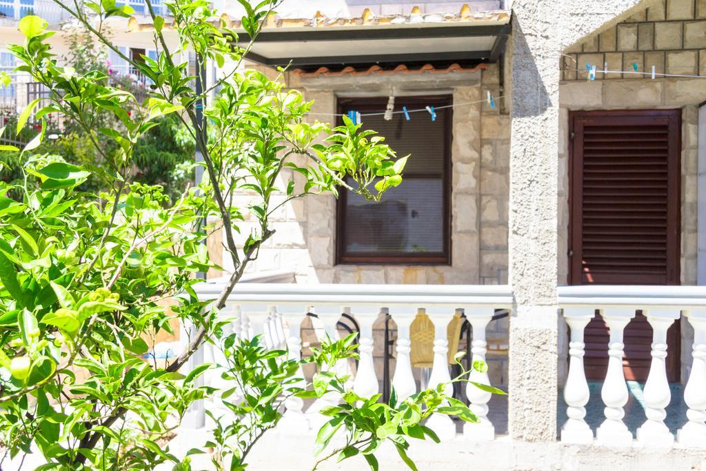 Apartments Miki Bar Ngoại thất bức ảnh