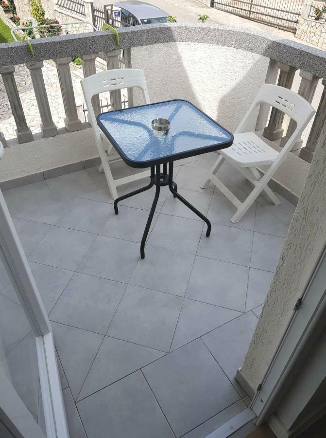 Apartments Miki Bar Ngoại thất bức ảnh